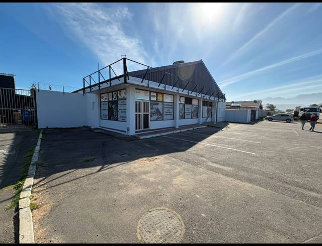 375M² WAREHOUSE TO LET IN ONVERWACHT